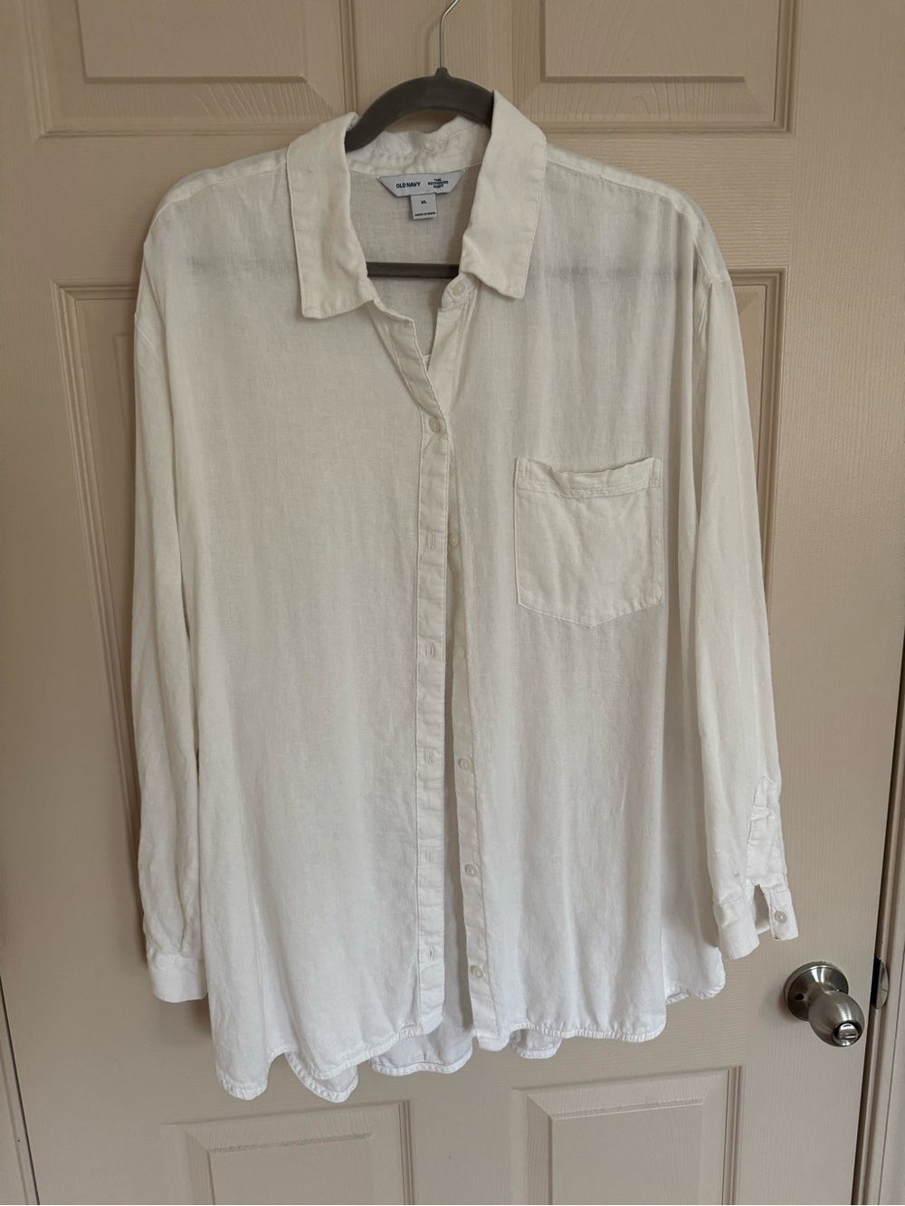 Old Navy Ivory Lightweight Button-Front Shirt